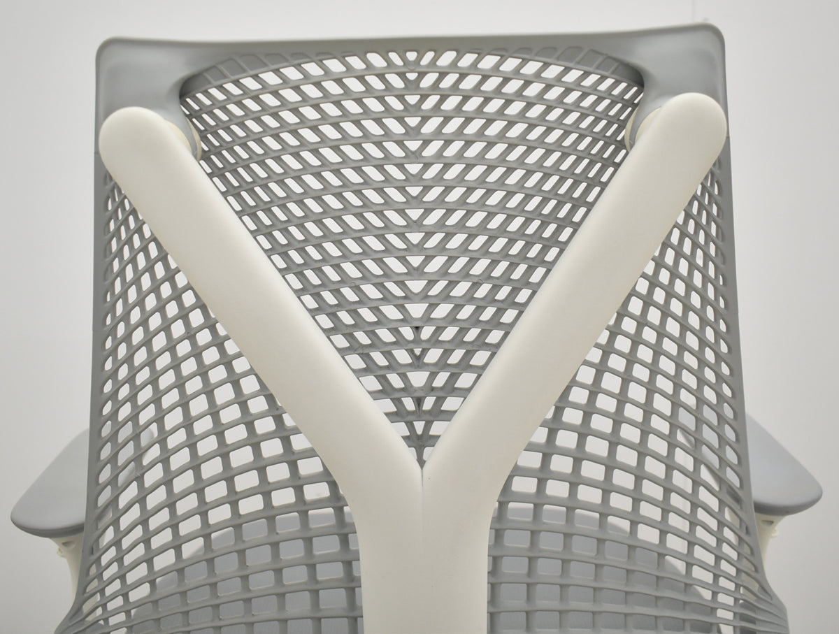 【中古】ハーマンミラー　セイルチェア　可動肘　前傾機能　グレー　2025122504【中古オフィス家具】