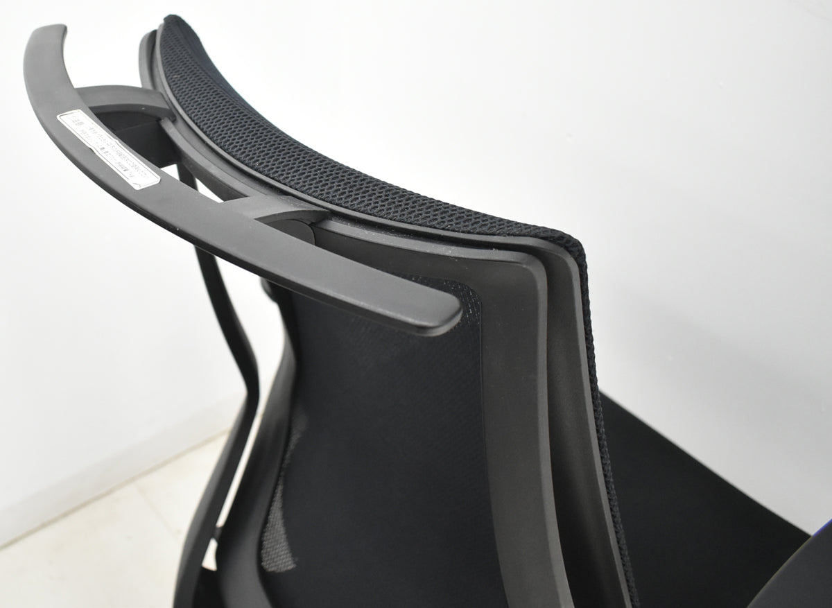 【中古】コクヨ　デュオラ　可動肘　ハンガー　ブラック　2025122601【中古オフィス家具】