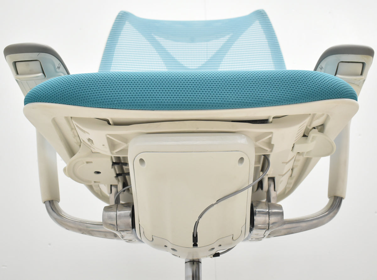 【中古】オカムラ　サブリナ　スマートオペレーション　可動肘　ポリッシュ　ブルーグリーン　2025122901【中古オフィス家具】