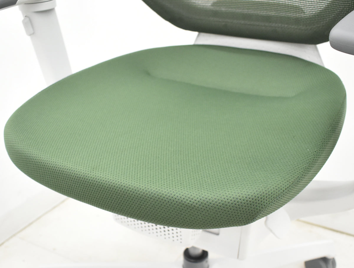 【中古】コクヨ　イング　可動肘　バーチカルタイプ　ハンガー　2020年製　グリーン　2026010602【中古オフィス家具】