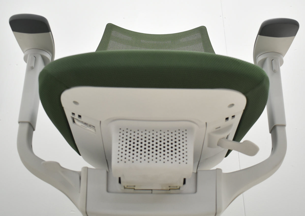 【中古】コクヨ　イング　可動肘　バーチカルタイプ　ハンガー　2020年製　グリーン　2026010602【中古オフィス家具】