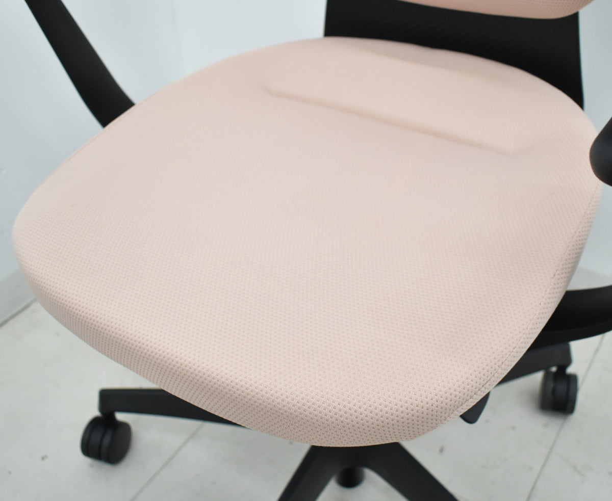 【中古】コクヨ　イング　固定肘　バーチカルタイプ　アッシュピンク　2026010603【中古オフィス家具】