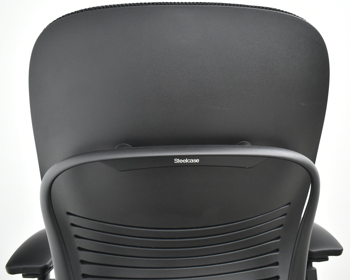 【中古】スチールケース　リープＶ２　３Ｄニット　可動肘　USモデル　2026010605【中古オフィス家具】