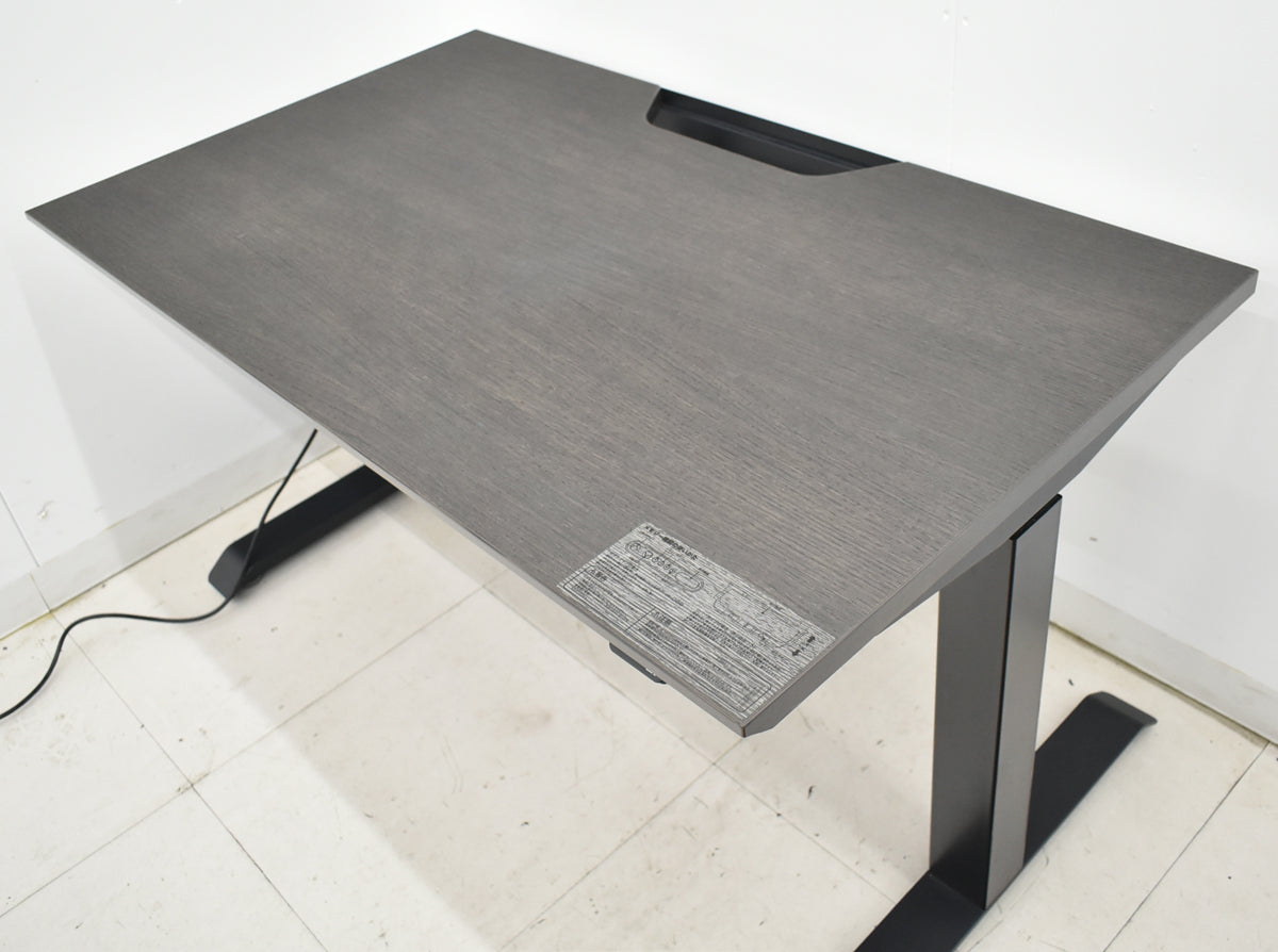 【中古】コクヨ　シークエンス　電動昇降デスク　ベーシックレバータイプ　船底天板　2021年製　幅1150　2026010802【中古オフィス家具】