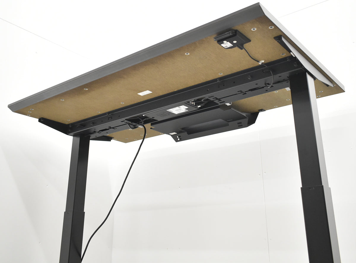 【中古】コクヨ　シークエンス　電動昇降デスク　ベーシックレバータイプ　船底天板　2021年製　幅1150　2026010803【中古オフィス家具】