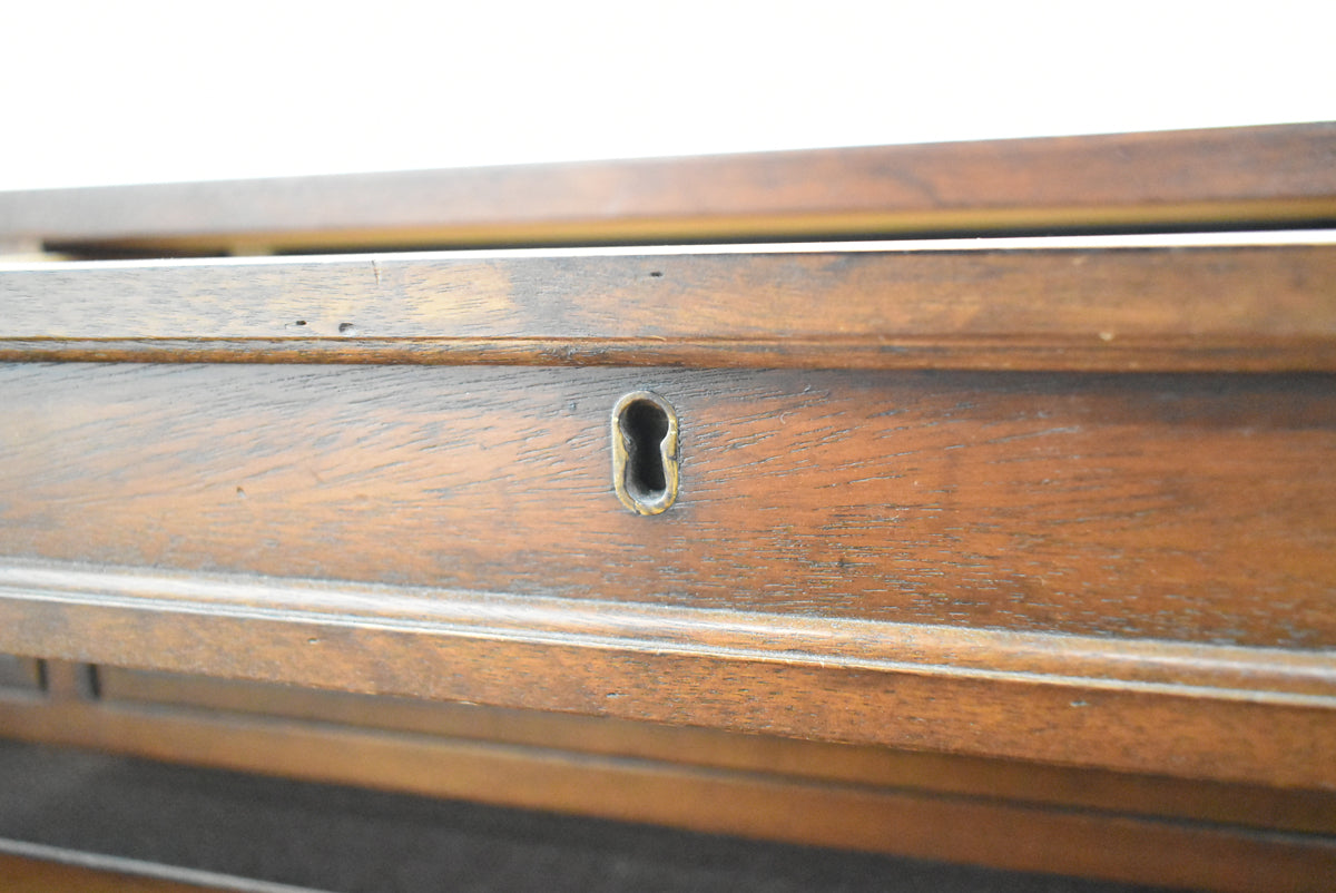 【中古】ドレクセルヘリテイジ　ライティングデスク　アンティーク　幅1345　木製　2026011601【中古オフィス家具】