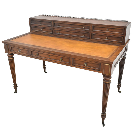 【中古】ドレクセルヘリテイジ　ライティングデスク　アンティーク　幅1345　木製　2026011602【中古オフィス家具】