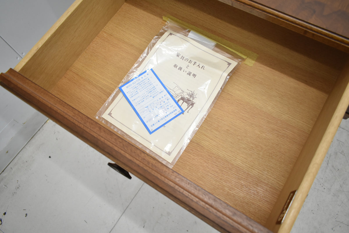 【中古】ドレクセルヘリテイジ　フランチェスカ　エンドテーブル　サイドテーブル　幅585　木製　2026011603【中古オフィス家具】