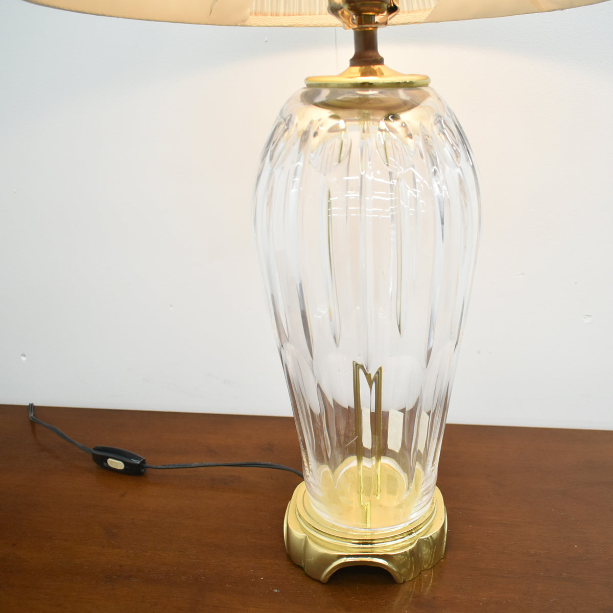 【中古】ドレクセルヘリテイジ　テーブルランプ　卓上照明　直径460　ガラス　2026011901【中古オフィス家具】