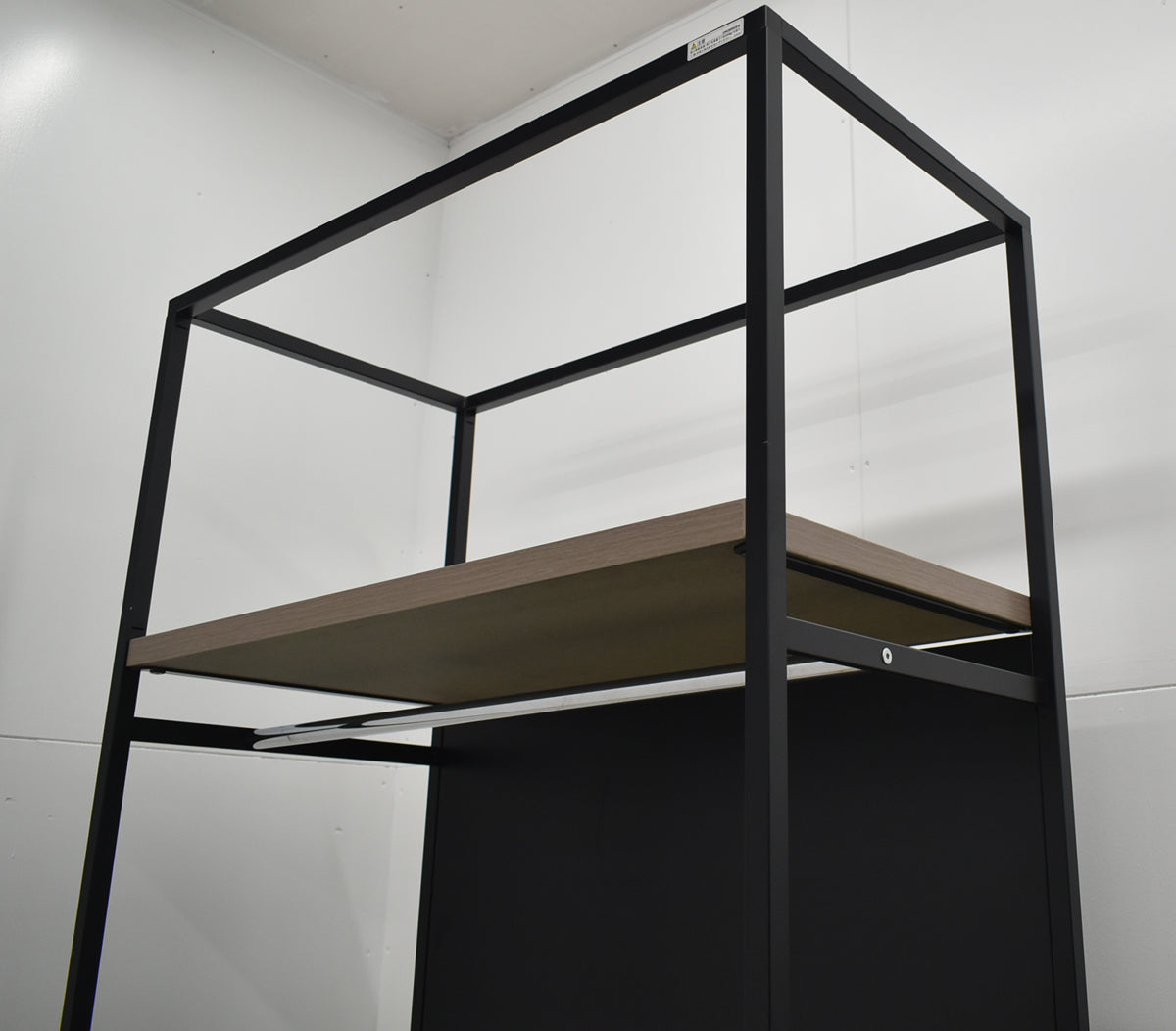 【中古】オカムラ　ライブスシェルフ（Lives Shelf）シリーズ　コートハンガーユニット　ブラック　幅900　2026012201【中古オフィス家具】