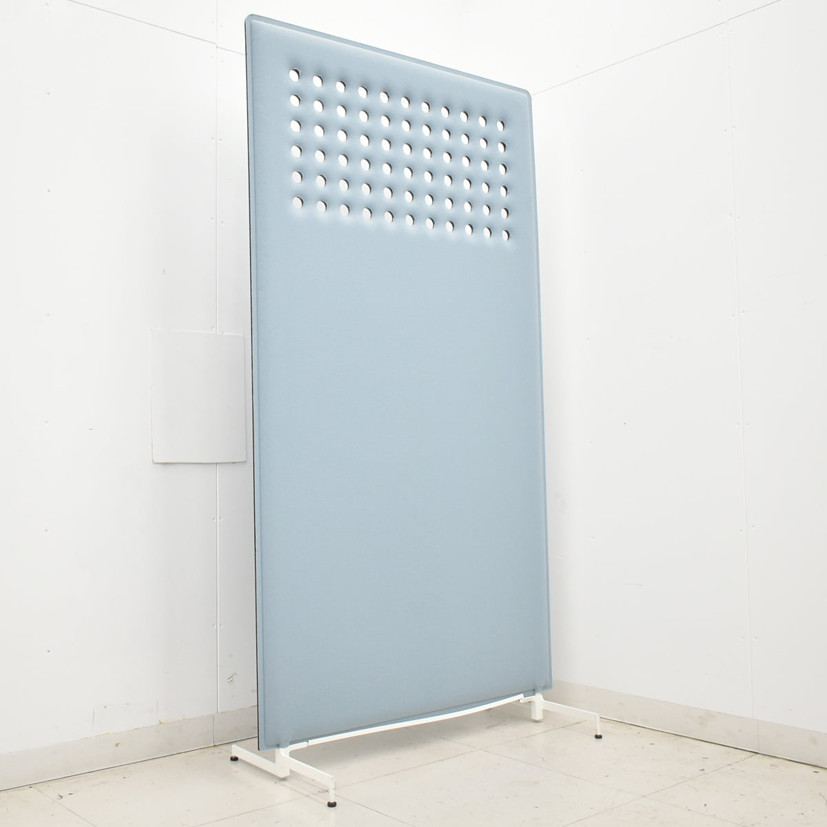 【中古】オカムラ　ライブスパネル（Lives Panel）シリーズ　パーテーション　セージ　幅900　2026012202【中古オフィス家具】