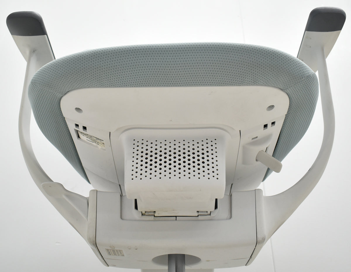 【中古】コクヨ　イング　固定肘　ラテラルタイプ　ナイロンキャスター　アッシュターコイズ　2026012206【中古オフィス家具】