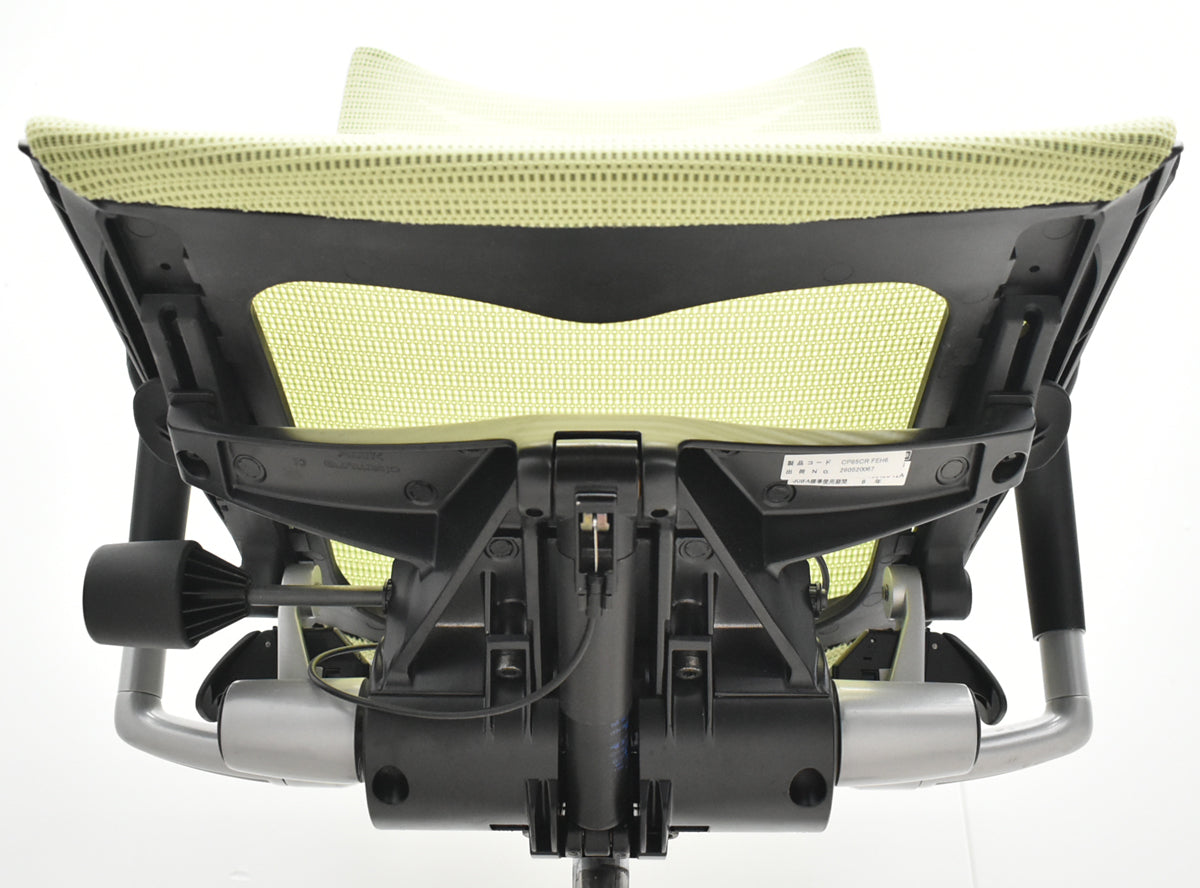 【中古】オカムラ　バロン　ハイバック　可動肘　シルバー脚　ピスタチオグリーン　2026012606【中古オフィス家具】