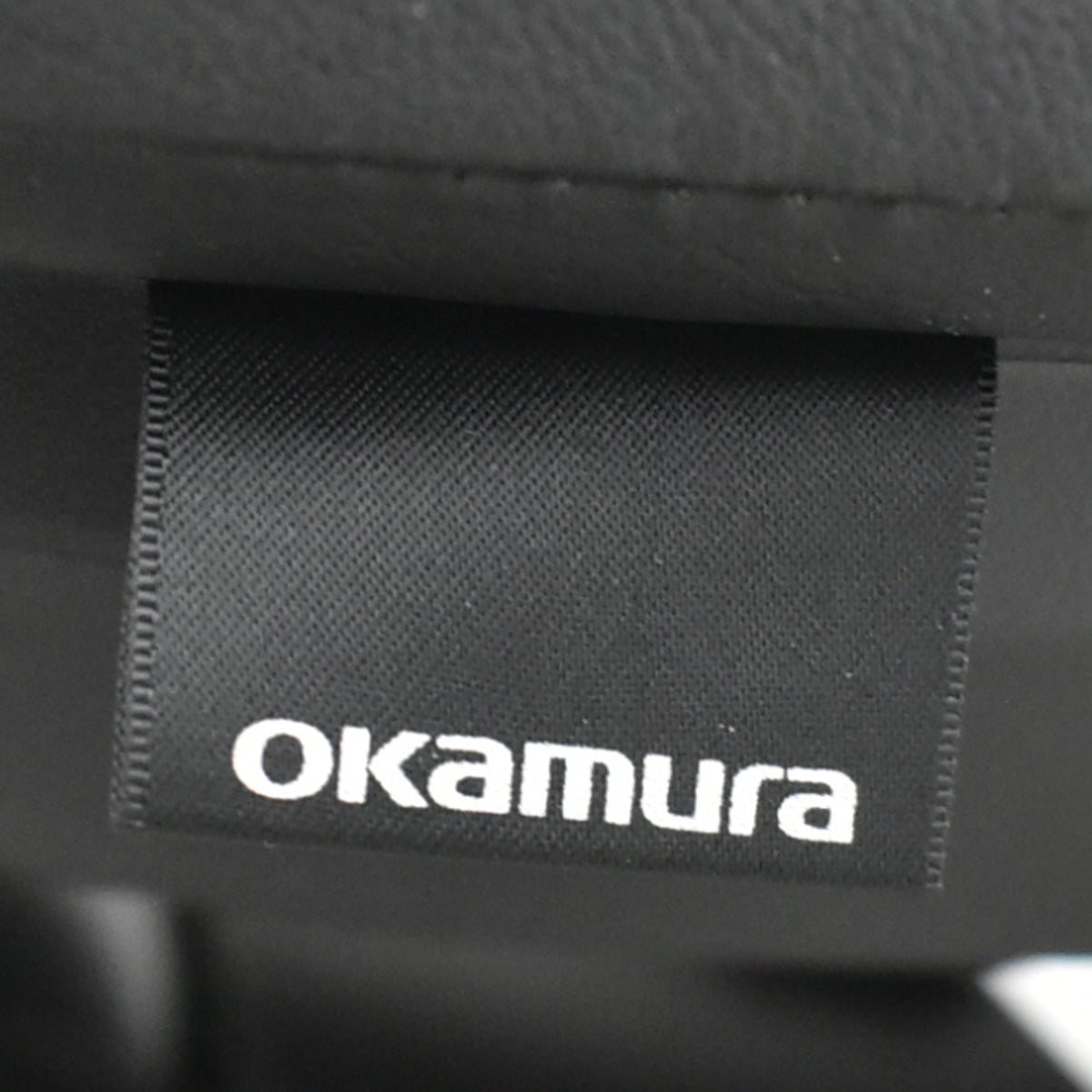 【中古】オカムラ　モードチェア　ハイバック　固定肘　総革張り　2020年製　ブラック　2026012608【中古オフィス家具】