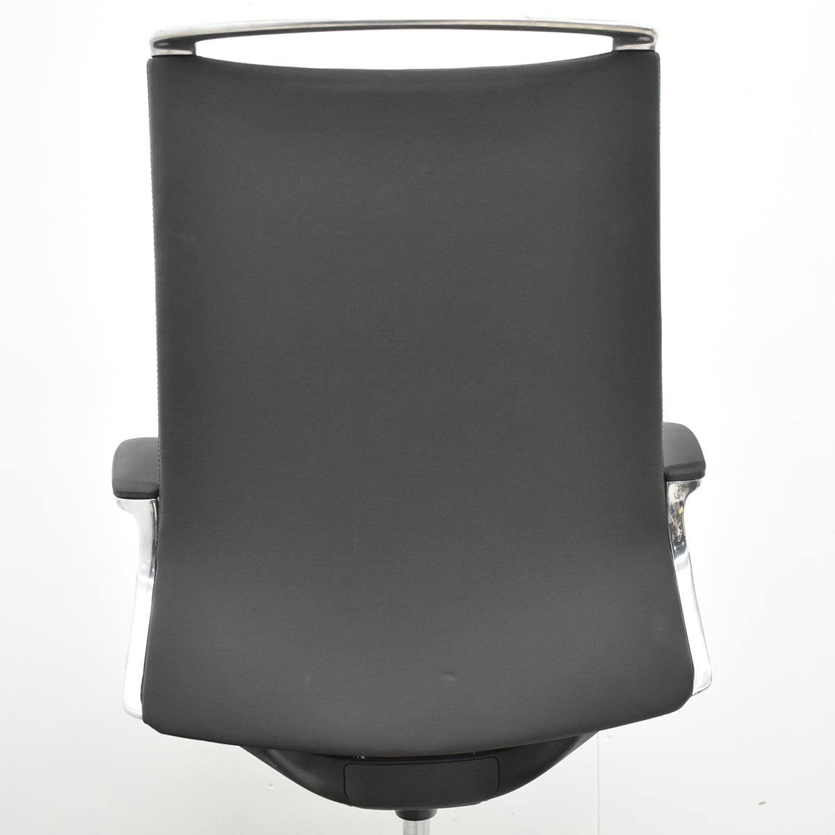 【中古】オカムラ　モードチェア　ハイバック　固定肘　総革張り　2020年製　ブラック　2026012608【中古オフィス家具】