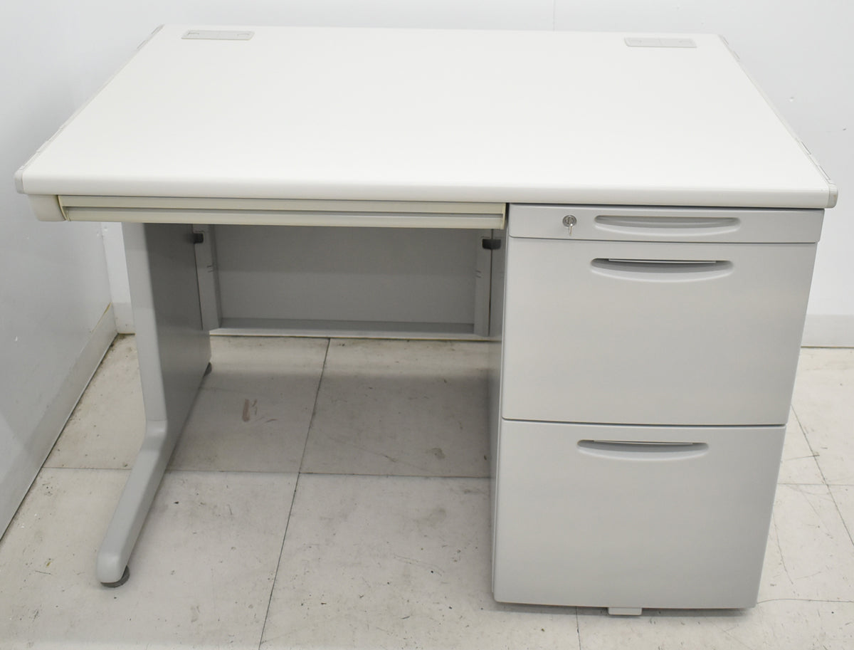 【中古】オカムラ　SDスタンダード片袖デスク107　幅1000　2026020304【中古オフィス家具】