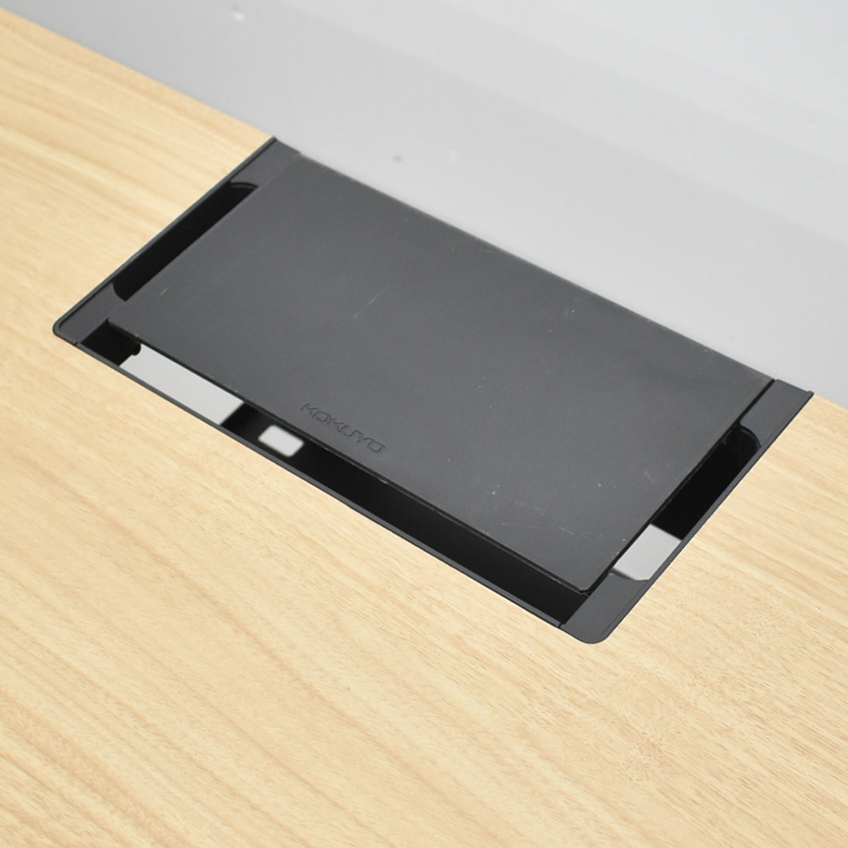 【中古】コクヨ　ワークフィット　デスク　2022年製　幅2000　2026020504【中古オフィス家具】