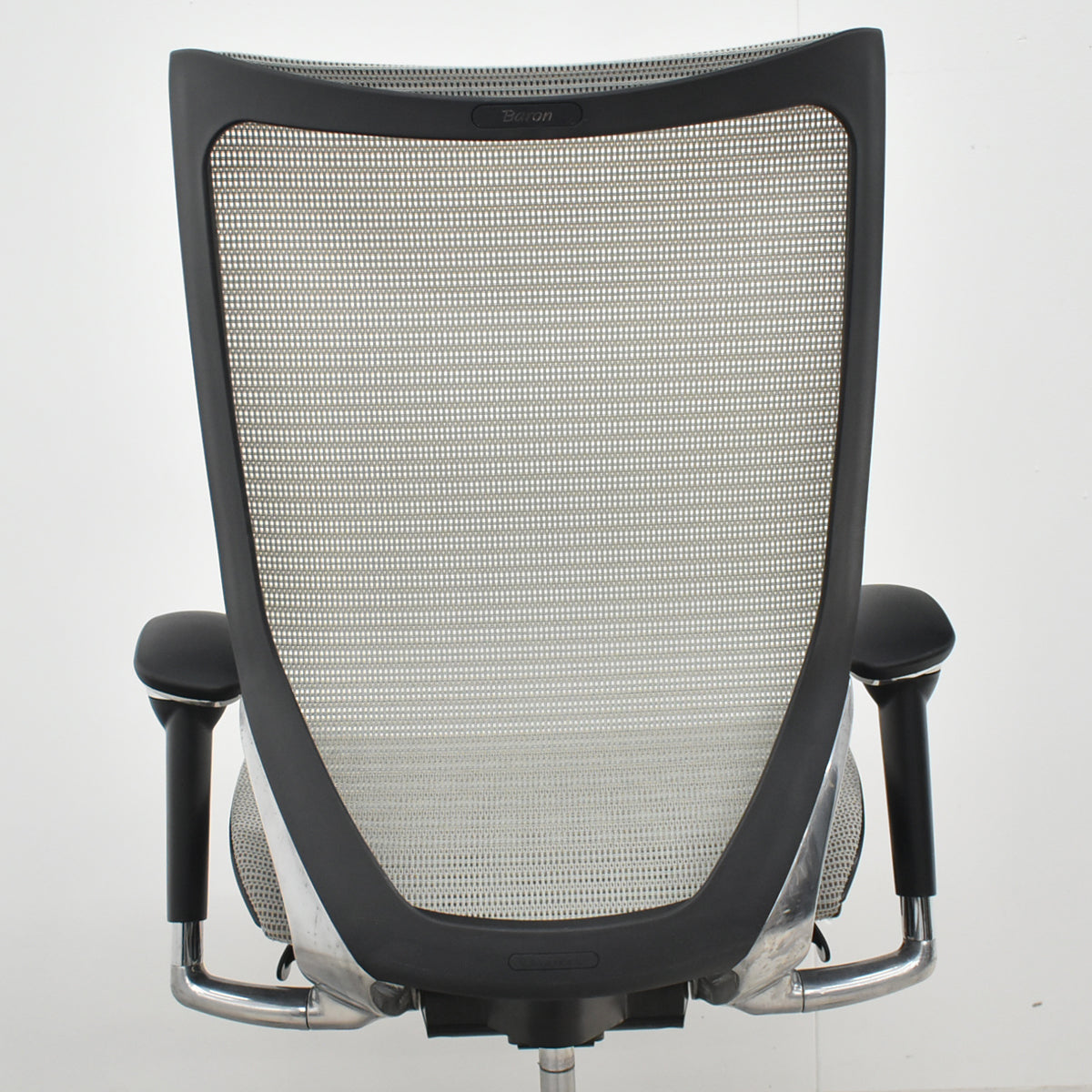 【中古】オカムラ　バロン　ハイバック　可動肘　ポリッシュ　グレー　肘パッド新品　2026020905【中古オフィス家具】