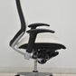 【中古】オカムラ　バロン　エクストラハイバック　固定ヘッドレスト　可動肘　シルバー脚　2026021201【中古オフィス家具】
