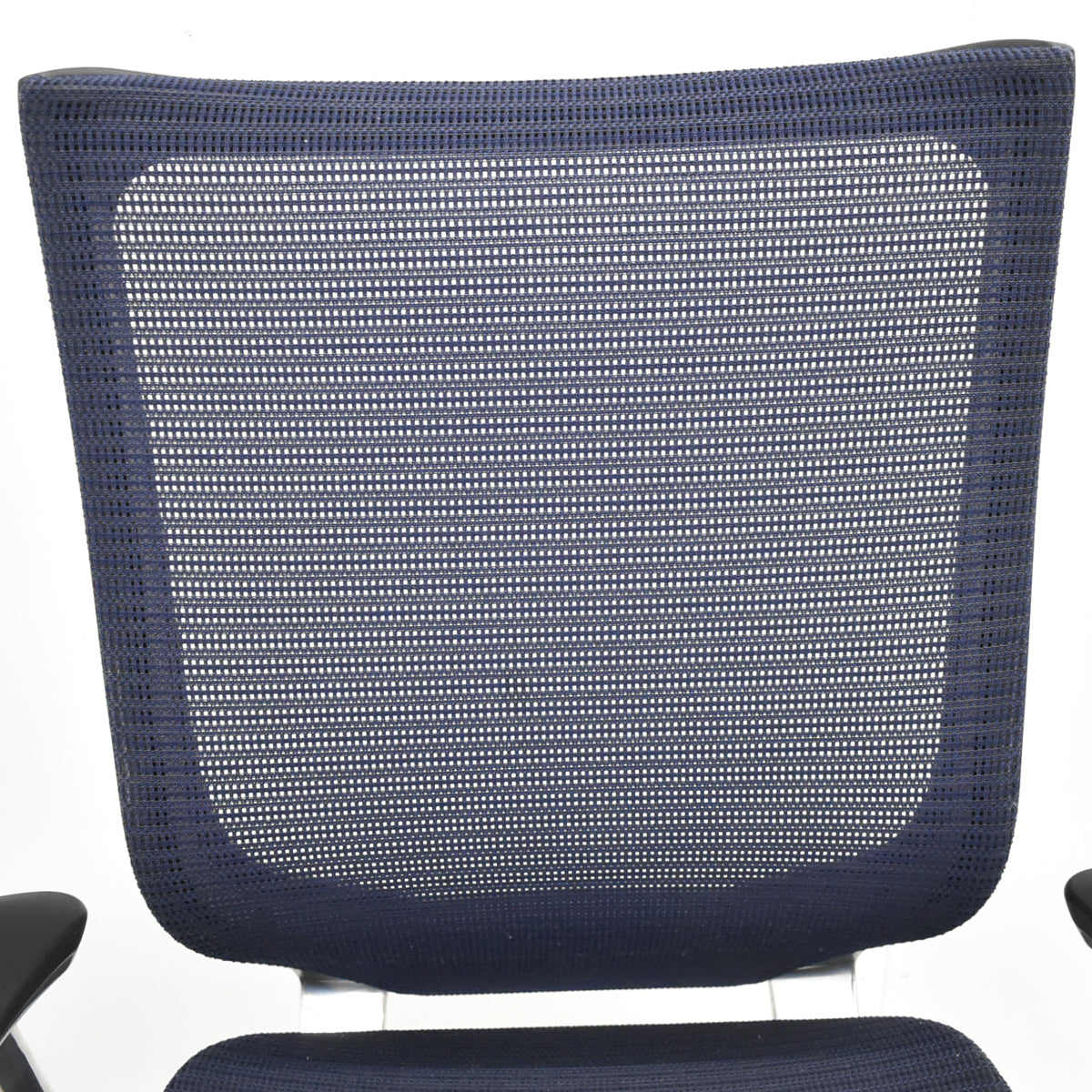 【中古】オカムラ　バロン　肘パッド新品　ハイバック　固定肘　ポリッシュ　ダークブルー　2026021205【中古オフィス家具】