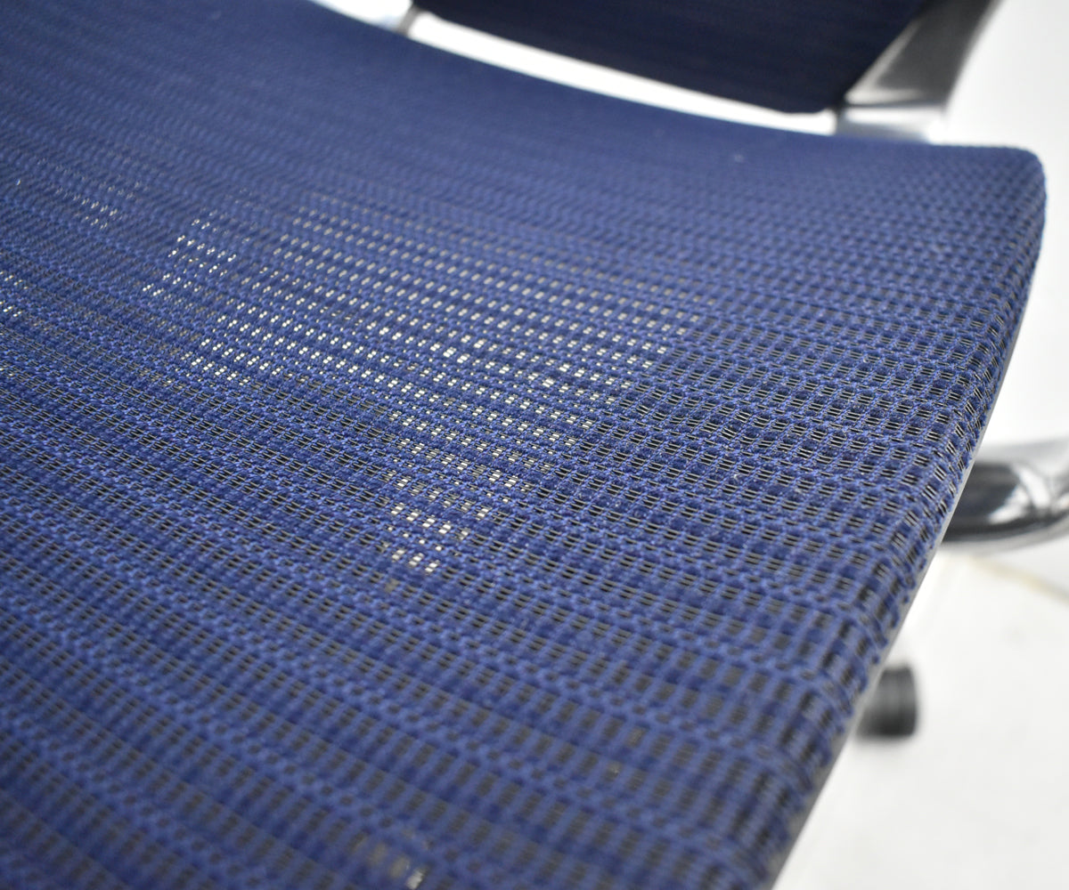 【中古】オカムラ　バロン　肘パッド新品　ハイバック　固定肘　ポリッシュ　ダークブルー　2026021206【中古オフィス家具】