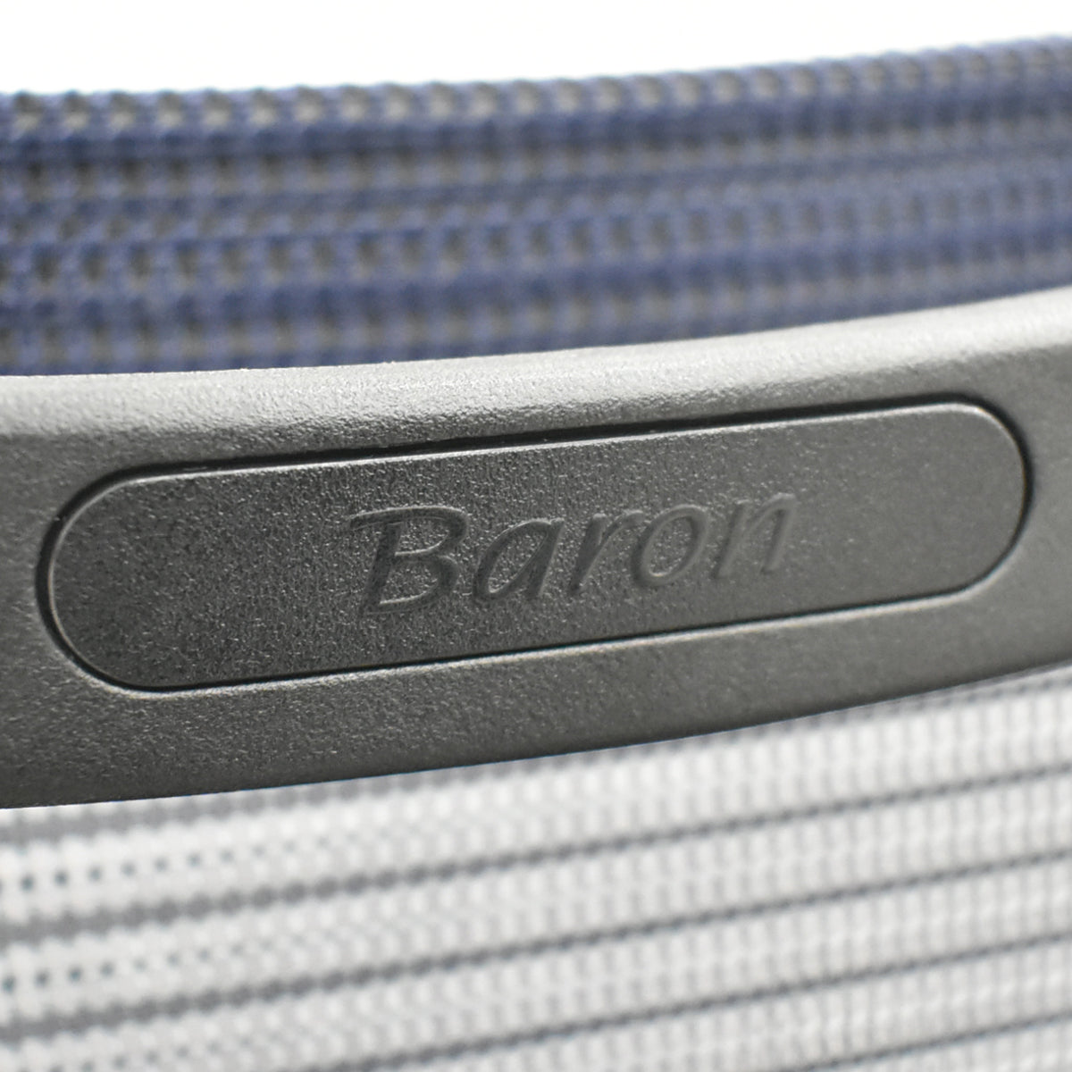 【中古】オカムラ　バロン　肘パッド新品　ハイバック　固定肘　ポリッシュ　ダークブルー　2026021301【中古オフィス家具】