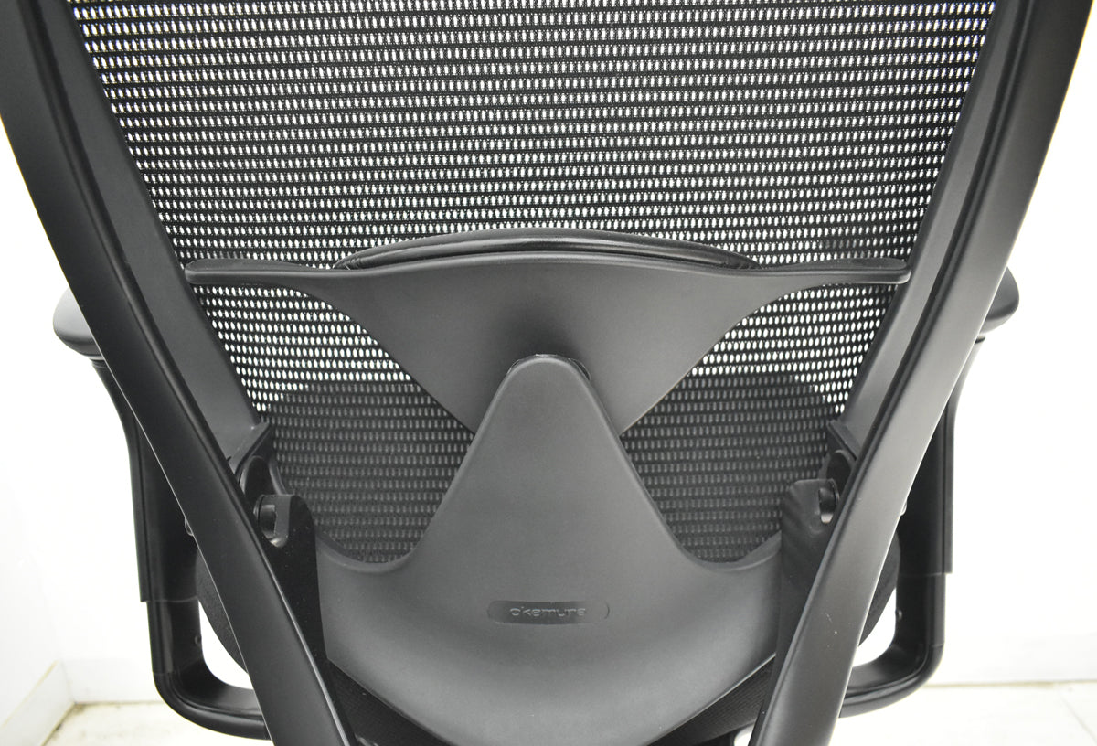 【中古】オカムラ　コンテッサ　可動肘　ヘッドレスト　ランバーサポート　ハンガー　ブラックフレーム　2026021401【中古オフィス家具】