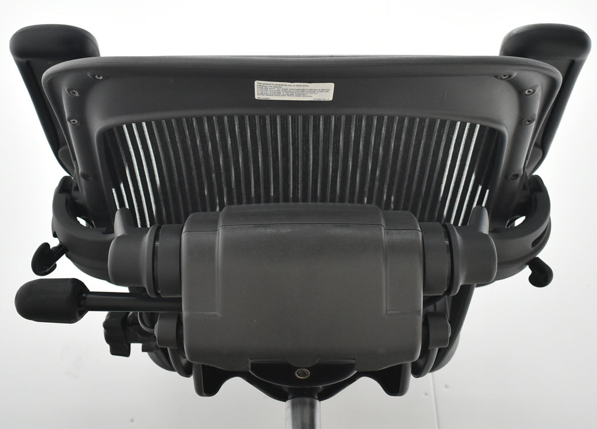 【中古】ハーマンミラー　アーロンチェア　Ｂサイズ　固定肘　ポスチャーフィット　リクライニング範囲調整　ブラック　2026021404【中古オフィス家具】\