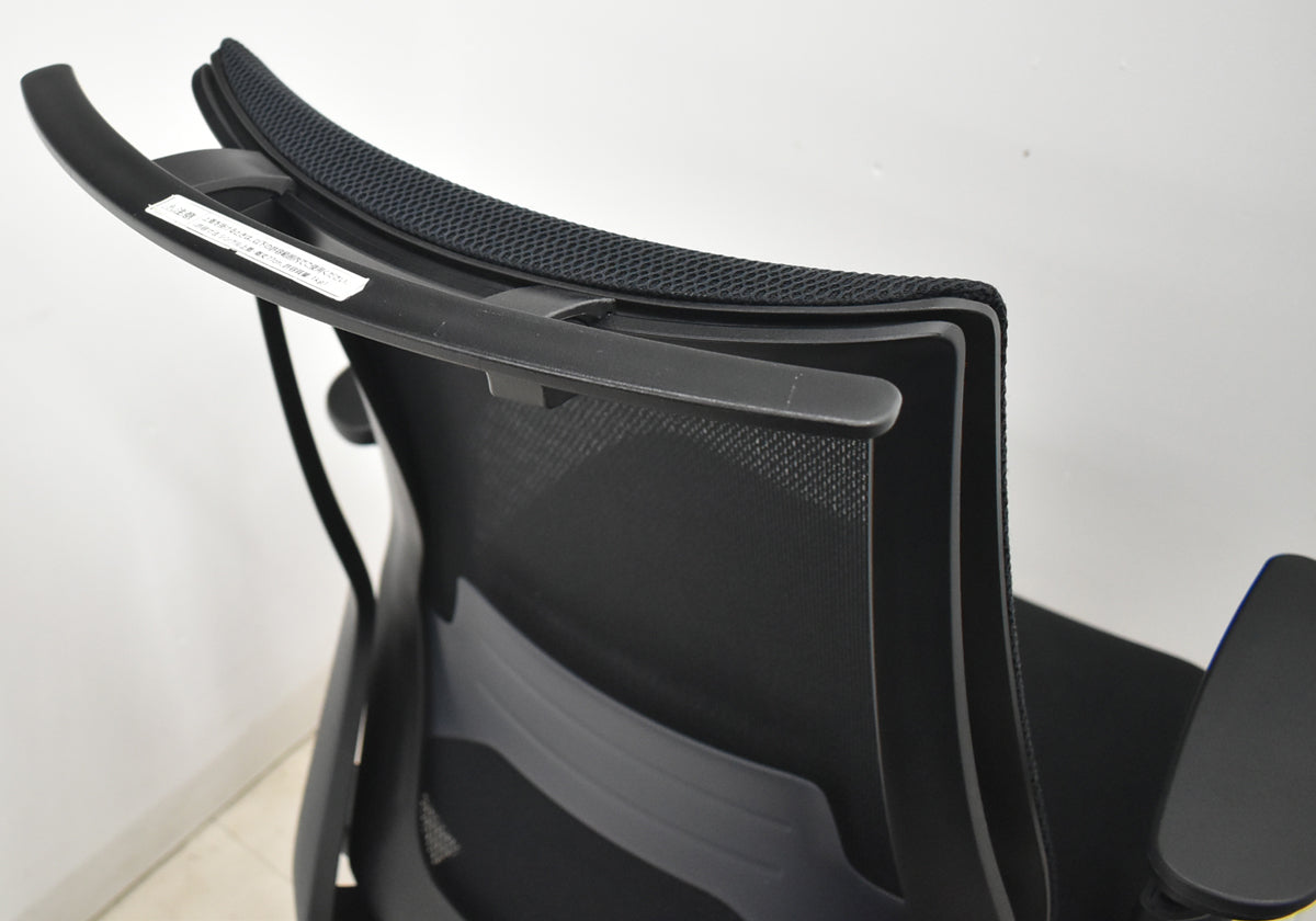 【中古】コクヨ　デュオラ　可動肘　ナイロンキャスター　ランバーサポート　ハンガー　2019年製　2026021605【中古オフィス家具】