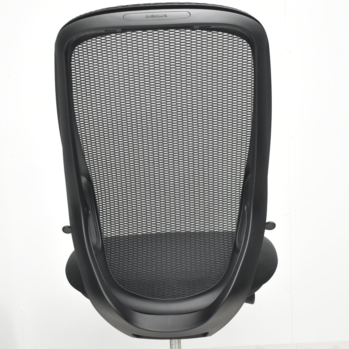 【中古】オカムラ　シルフィー　ハイバック　肘なし　前傾機能　バックカーブアジャスト　2021年製　ブラック　2026021801【中古オフィス家具】