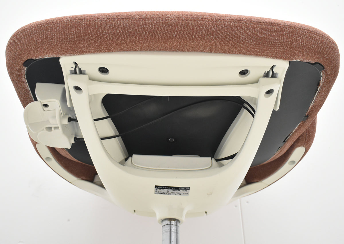 【中古】 オカムラ　ライブス　ワークチェアシリーズ　ハイバック　ポリッシュ　テラコッタ　2026030405【中古オフィス家具】