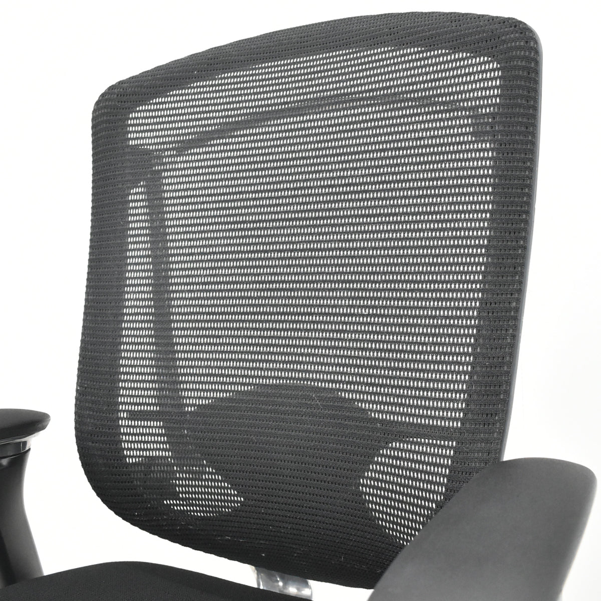 【中古】オカムラ　コンテッサ　可動肘　ランバーサポート　ポリッシュ　ブラック　2026030408【中古オフィス家具】