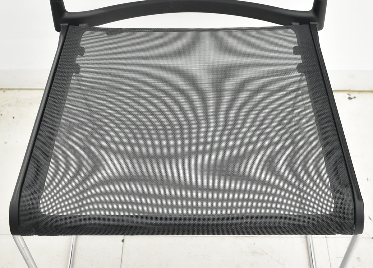 【中古】ウィルクハーン　230 range Aline　ミーティングチェア　ブラック　2026030501【中古オフィス家具】