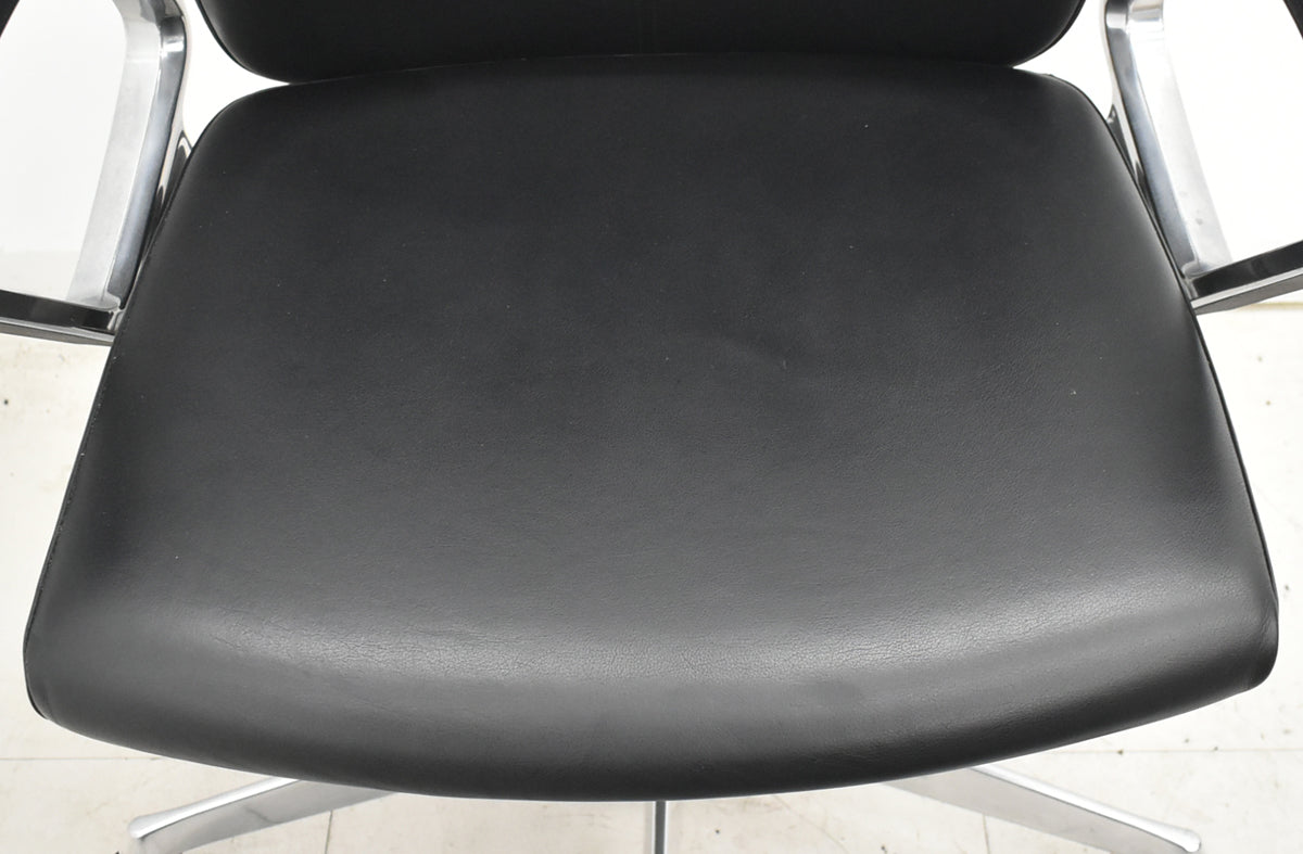 【中古】オカムラ　デューク　固定肘　革張り　ポリッシュ　ランバーサポート　ブラック　2026030504【中古オフィス家具】