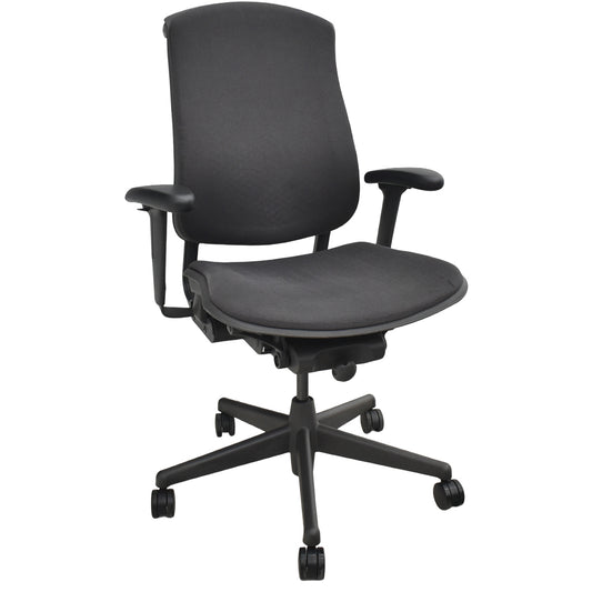 【中古】ハーマンミラー　セラチェア　可動肘　前傾機能　リクライニング範囲調整　ランバーサポート　ダークグレー　2026031005【中古オフィス家具】