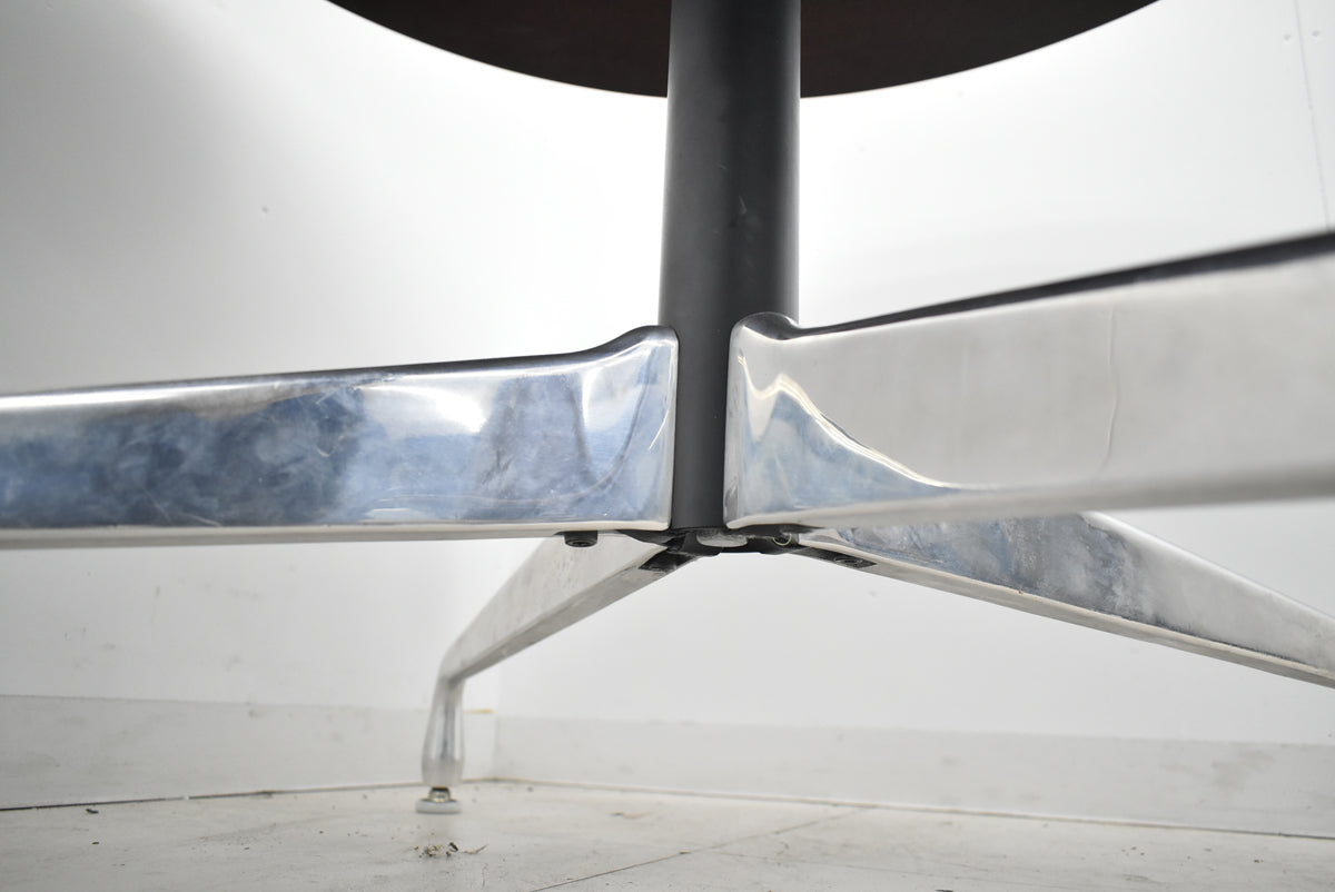 【中古】ハーマンミラー　セグメンテッドベーステーブル　円形　直径1000　2026031103【中古オフィス家具】