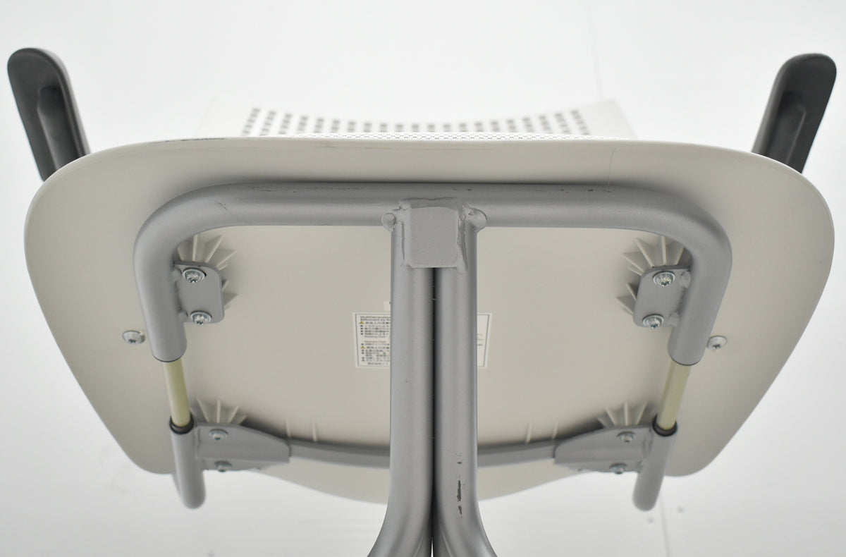 【中古】Knoll　マルチジェネレーション　固定肘　キャスター付　オフホワイト　2026031403【中古オフィス家具】