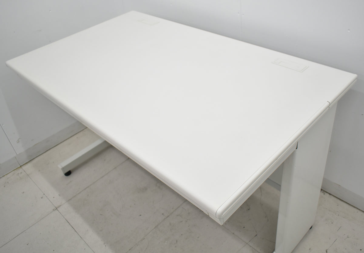 【中古】プラス　リード　平デスク　引き出し付　ホワイト　幅1200　2026031407【中古オフィス家具】