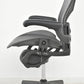 【中古】ハーマンミラー　アーロンチェア　Bサイズ　フル装備　ランバーサポート　グレー　昇降ガス交換済　2026031603【中古オフィス家具】