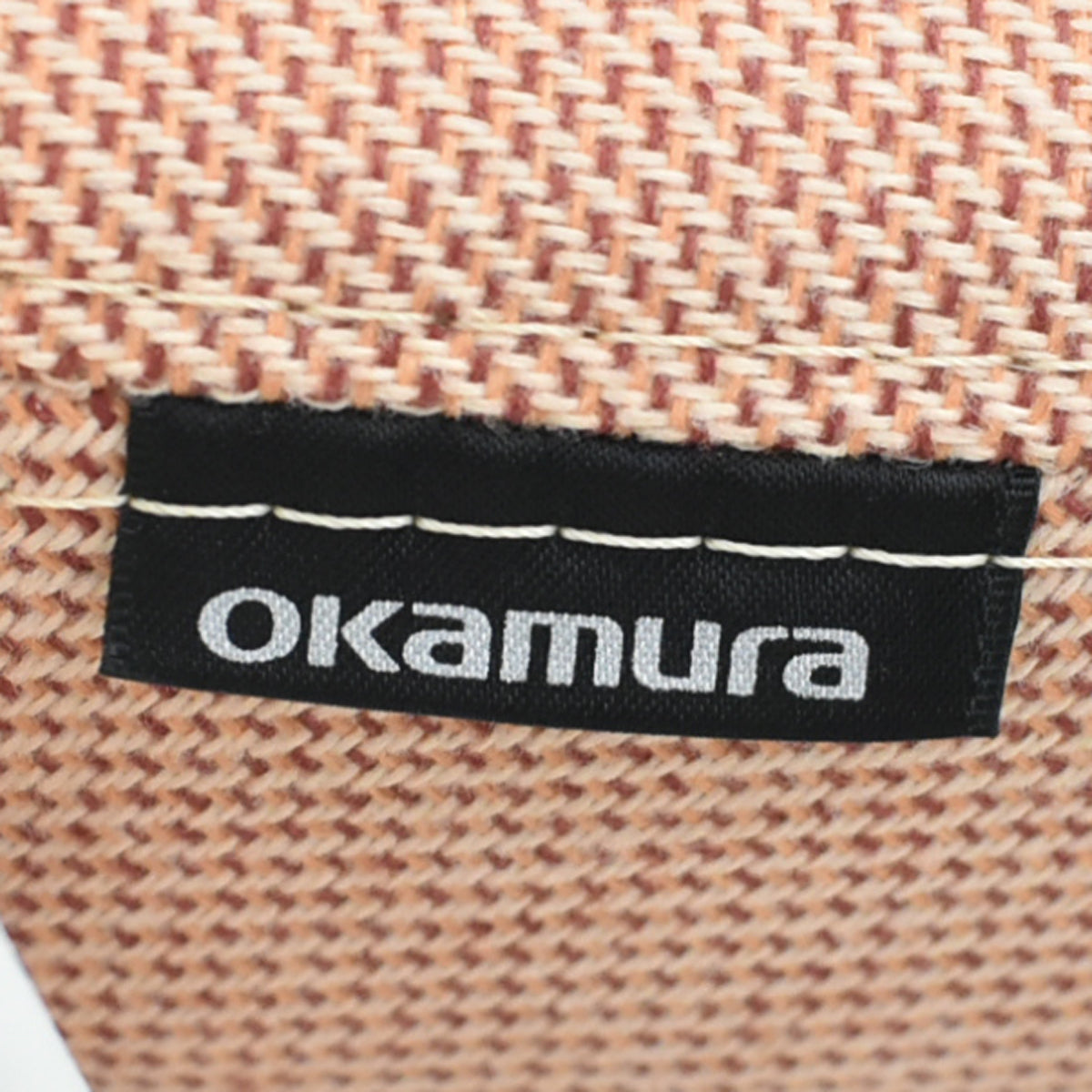 【中古】オカムラ　パラベル　スタンダード　ナイロンキャスター　2023年製　ペールピンク　2026031905【中古オフィス家具】