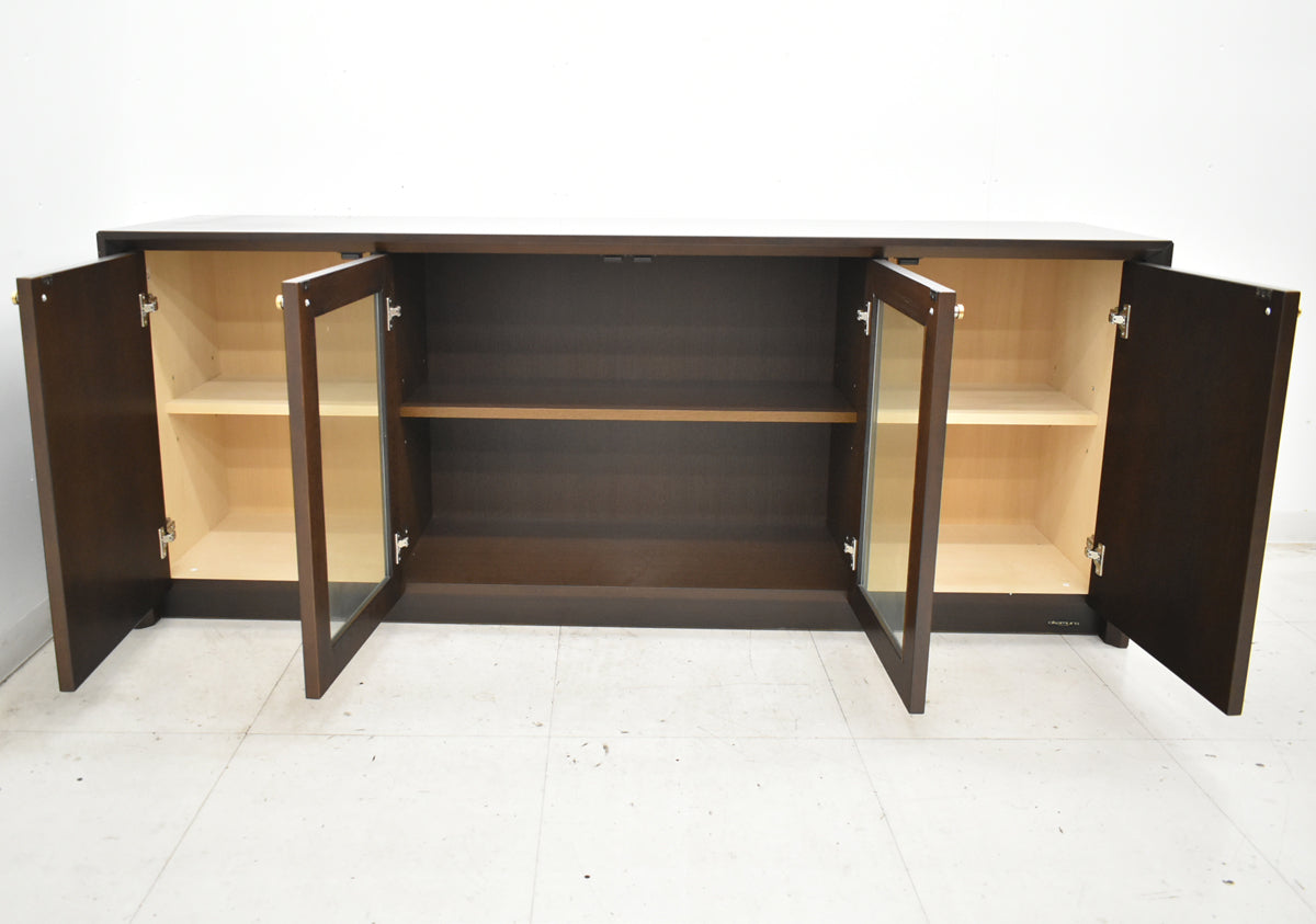 【中古】オカムラ　クレデンザ　高級サイドボード　幅1800　中央ガラス扉　2026060803【中古オフィス家具】