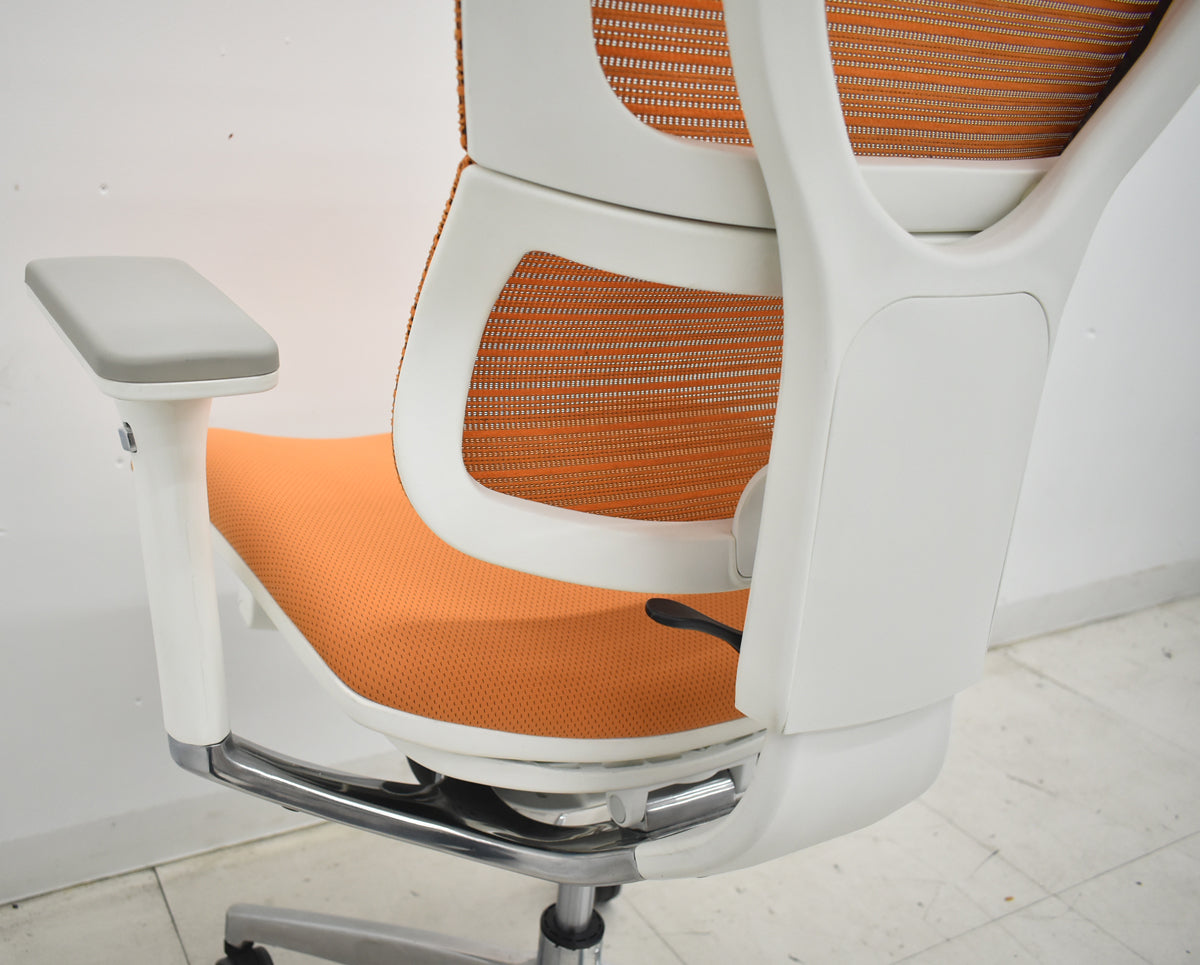 【中古】エルゴヒューマン　フィット　FIT　可動肘　ヘッドレスト　ポリッシュ　オレンジ　2026033004【中古オフィス家具】