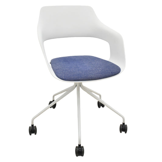 【中古】ウィルクハーン　222renge OCCO　オッコ　座面クッション付　ウレタンキャスター　ホワイト　2026033006【中古オフィス家具】