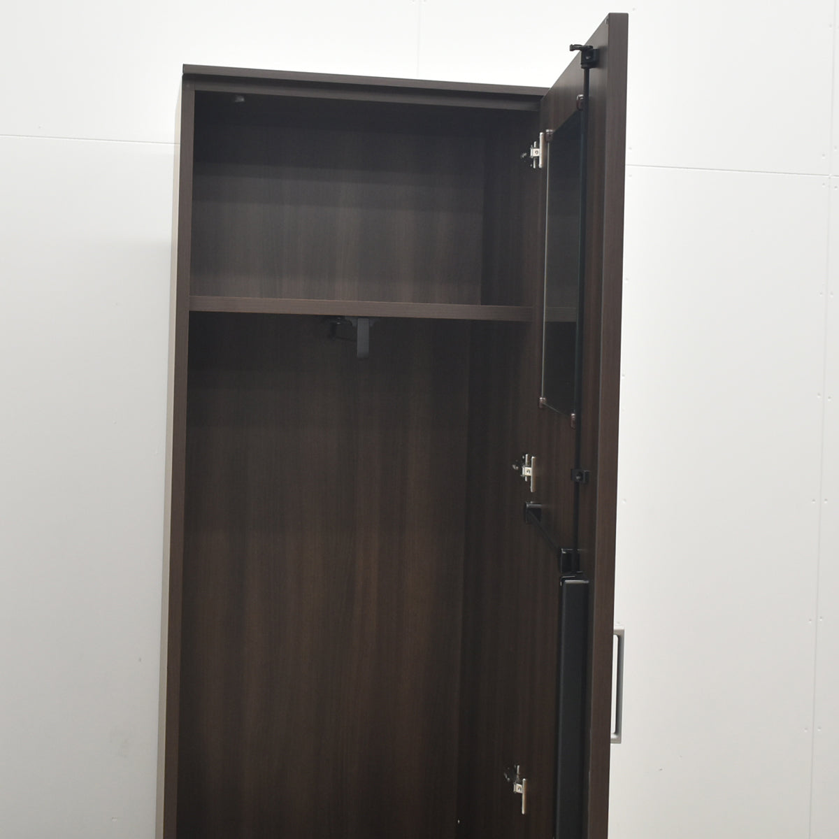 【中古】オカムラ　グレースライン　ワードローブ　2022年製　全高1800　2026040103【中古オフィス家具】