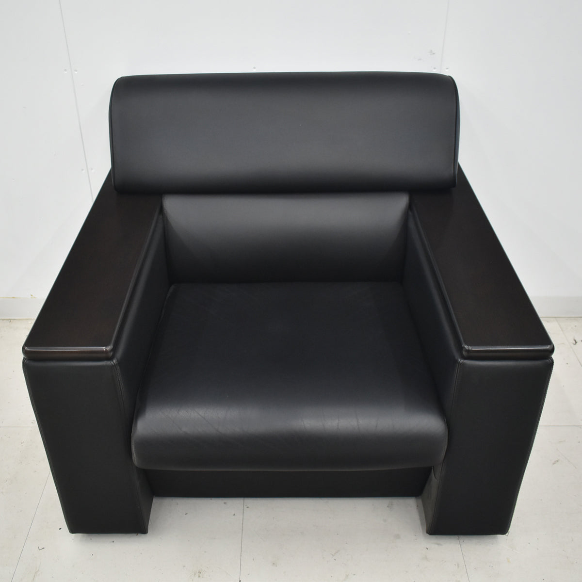 【中古】オカムラ　S-18H　高級応接５点セット　総革張り　ブラック　幅2070　2026040301【中古オフィス家具】