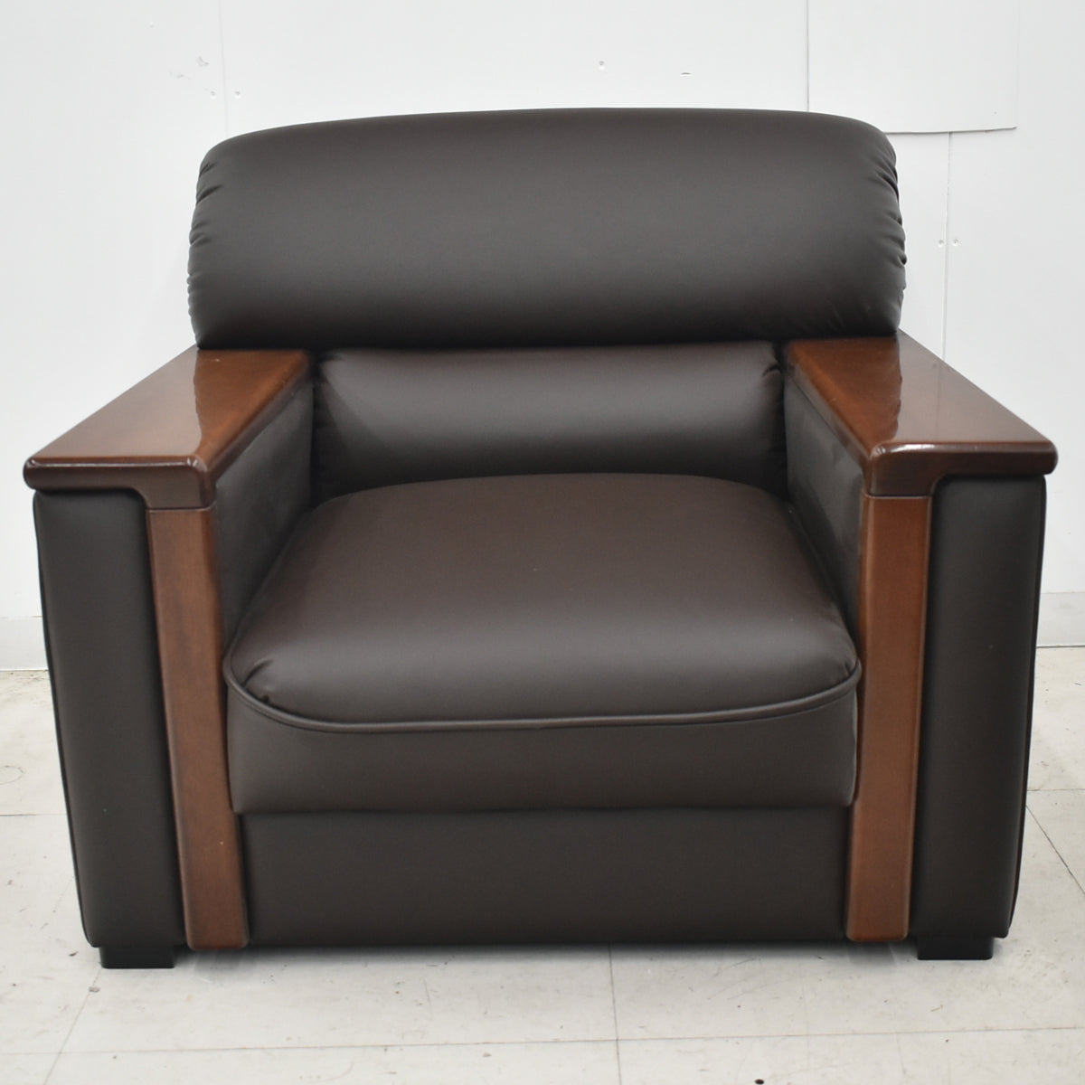 【中古】プラス　応接６点セット　総革張り　ダークブラウン　幅1800　2026040602【中古オフィス家具】