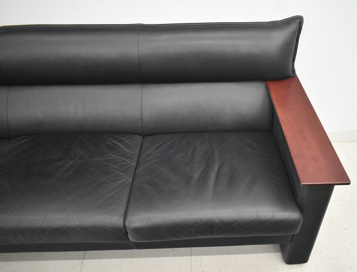 【中古】イトーキ　XBシリーズ　高級応接８点セット　総革張り　幅2025　2026040801【中古オフィス家具】