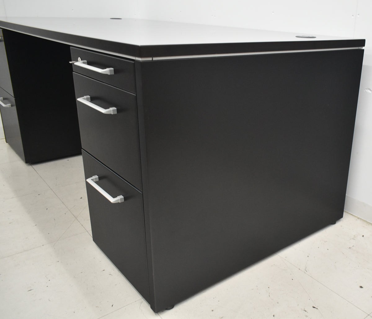 【中古】オカムラ　EX-39　高級役員用両袖デスク　幅1800　2026041701【中古オフィス家具】