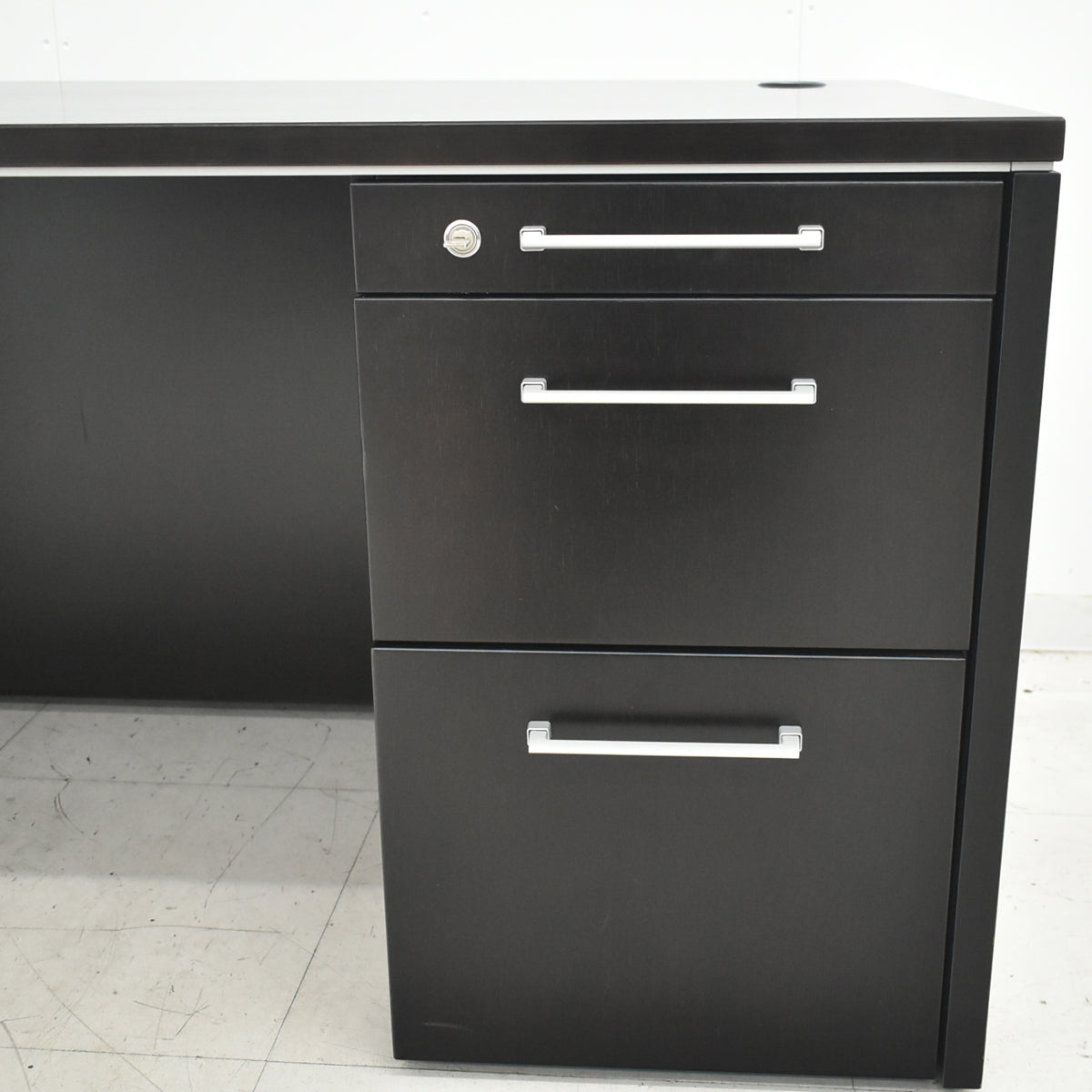 【中古】オカムラ　EX-39　高級役員用両袖デスク　幅1800　2026041701【中古オフィス家具】