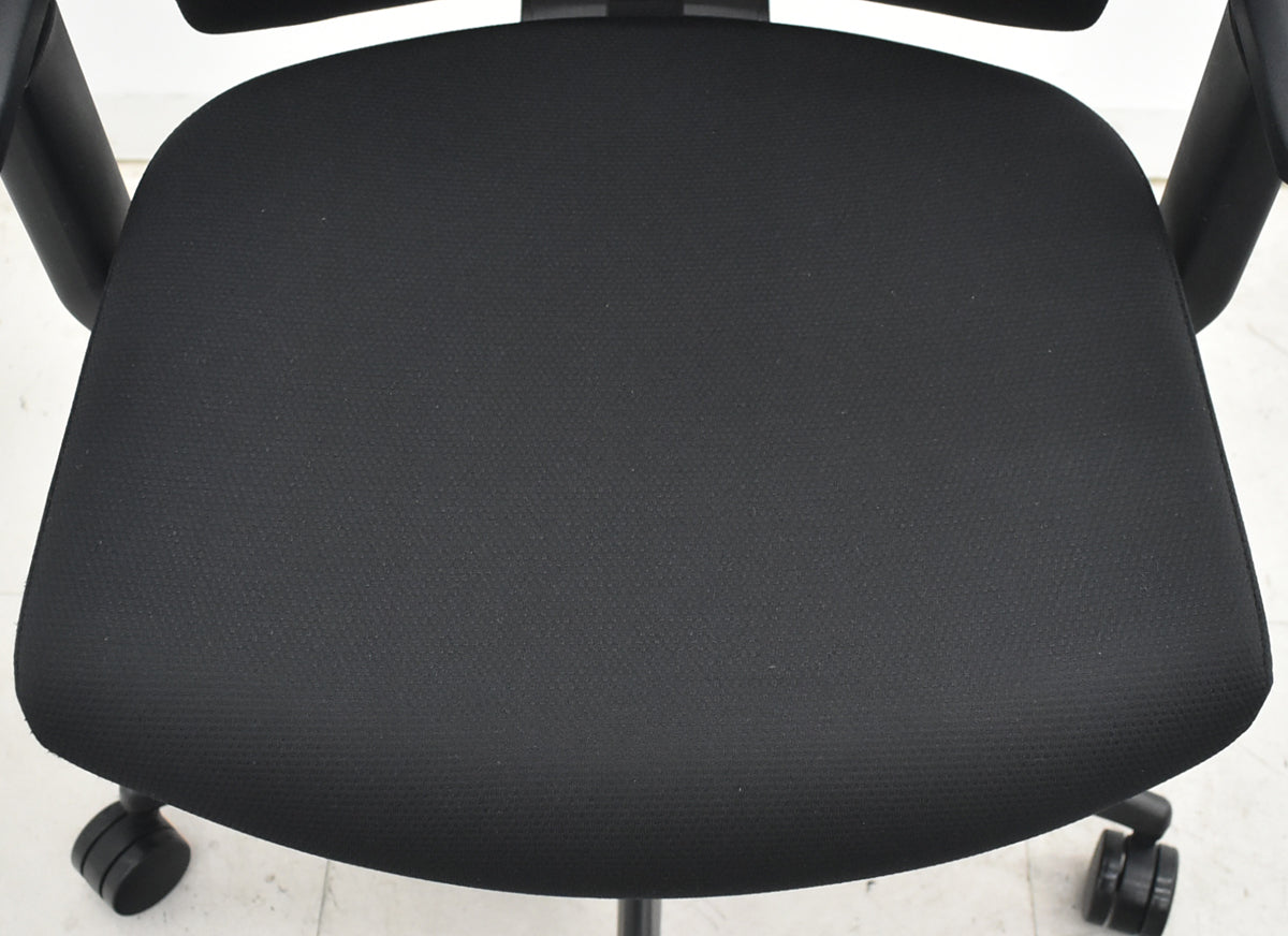 【中古】コクヨ　ウィザード３　可動肘　ランバーサポート　ローバック　ブラック　2026042001【中古オフィス家具】